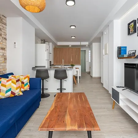 La Trinidad Апартаменты Фуэнхирола